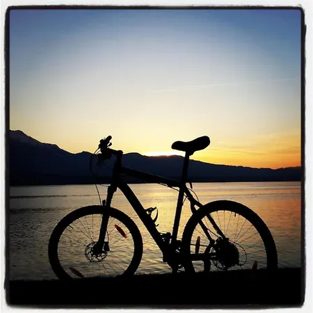 Swisshut Modern 5min West Station - Apart. Rugen 2 Nyaraló *