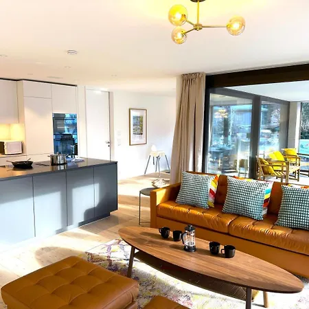 Swisshut Modern 5min West Station - Apart. Rugen 2 因特拉肯